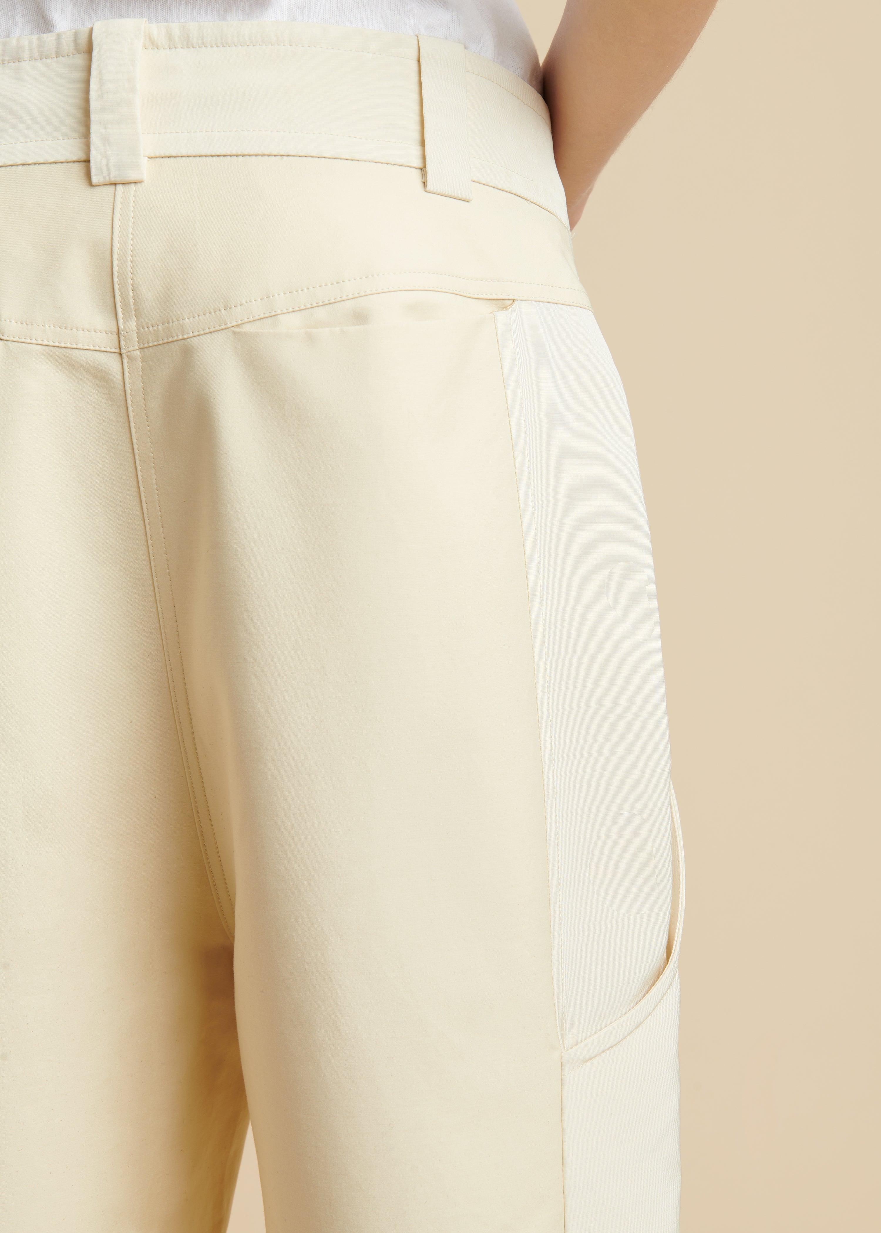 The Leon Pant in Bone - The Iconic Issue