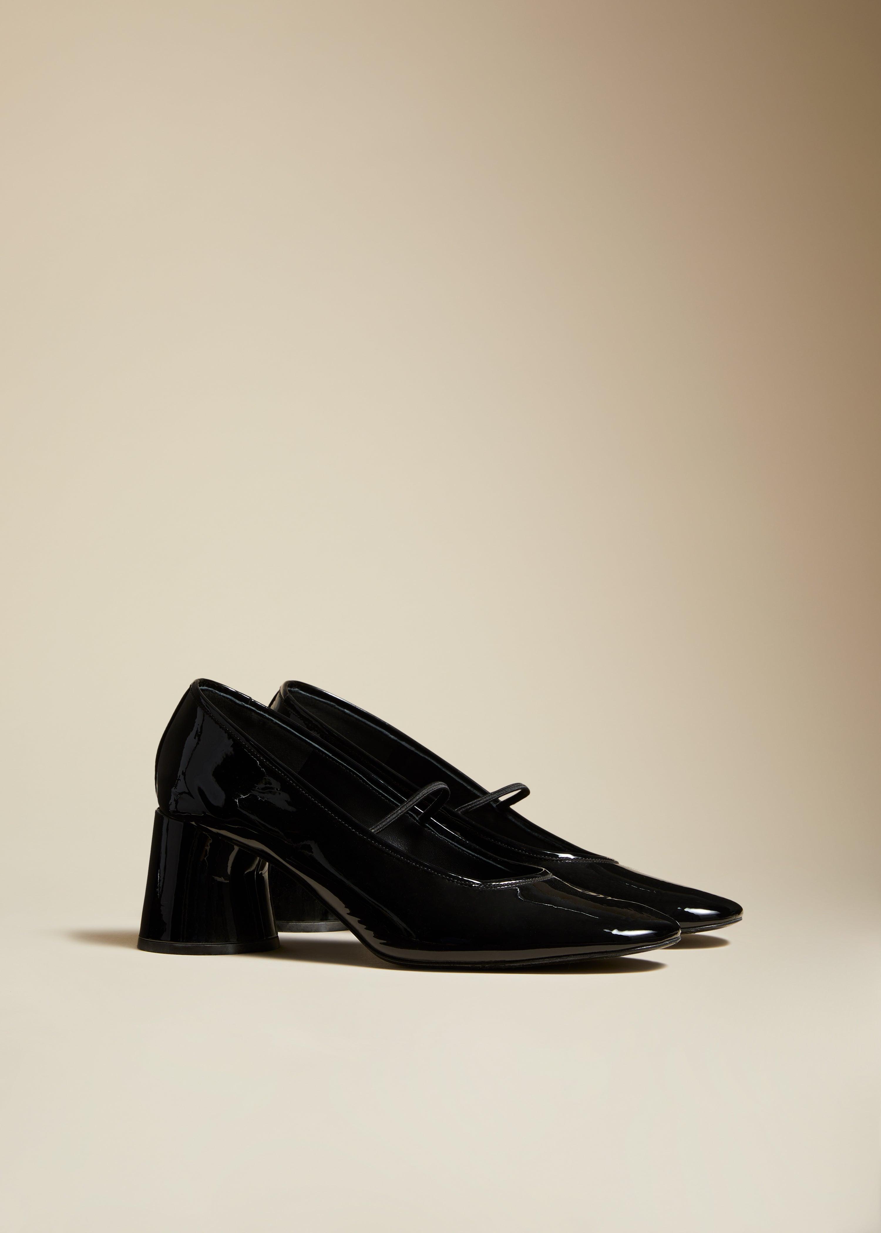The Lorimer Pump in Black Patent Leather - The Iconic Issue
