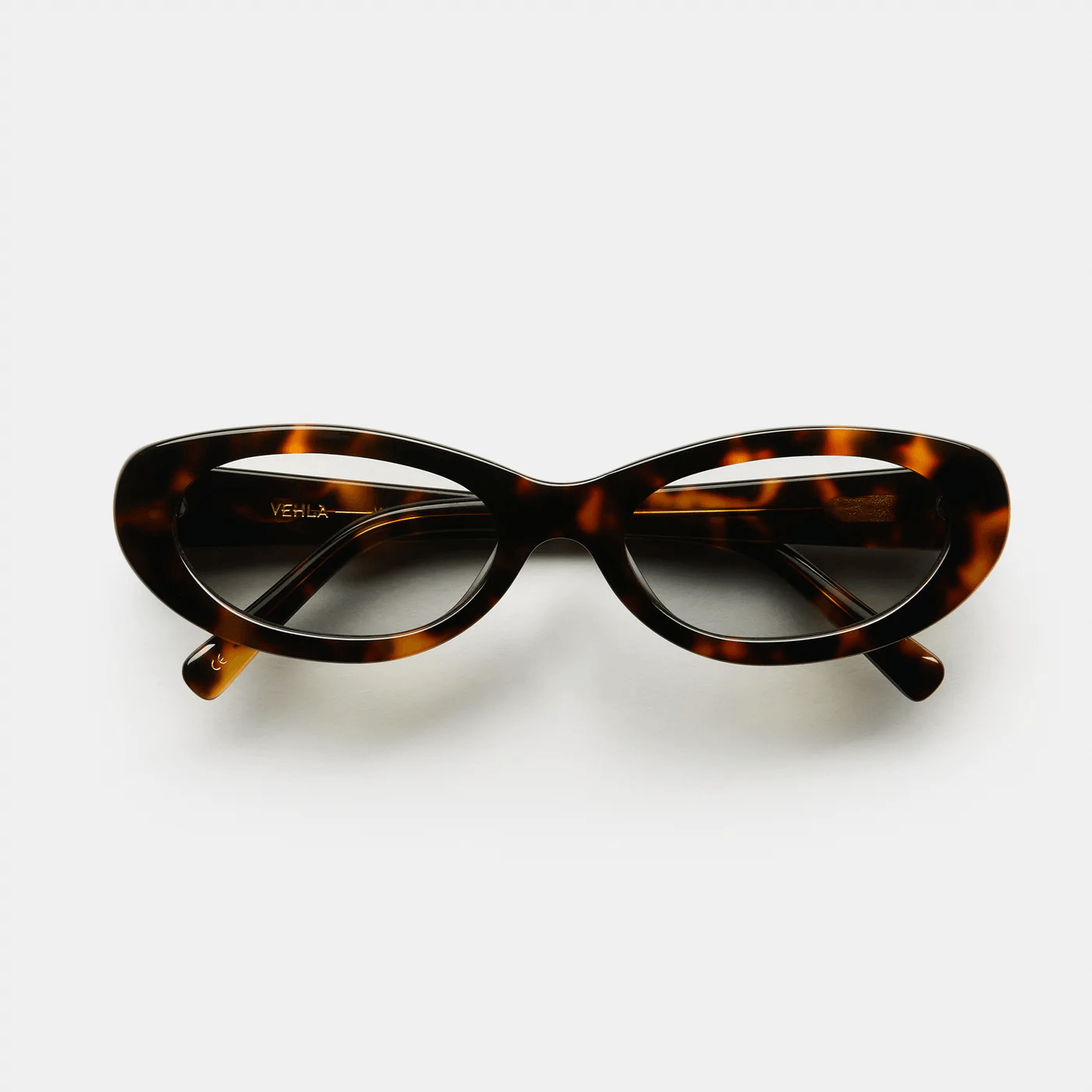 VEHLA SUNGLASSES WILLOW - CHOC TORT/GRAPHITE - The Iconic Issue